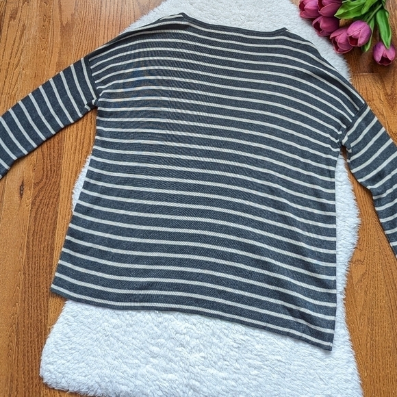 Eileen FISHER striped knit long sleeve sweater xs - Picture 6 of 12